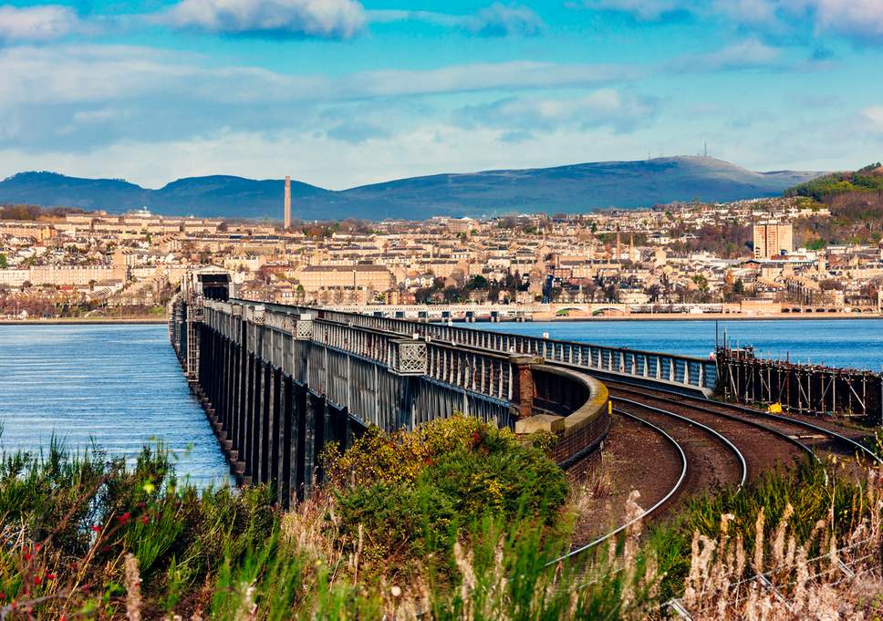 Puente del río Tay